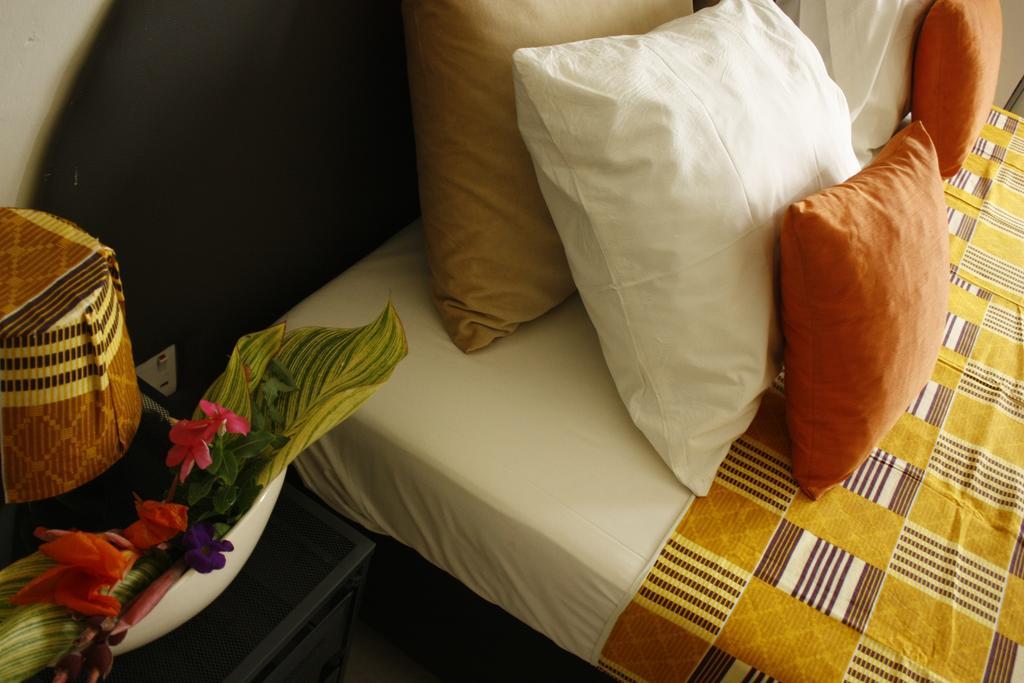 Cheers Guesthouse Botianaw Bagian luar foto
