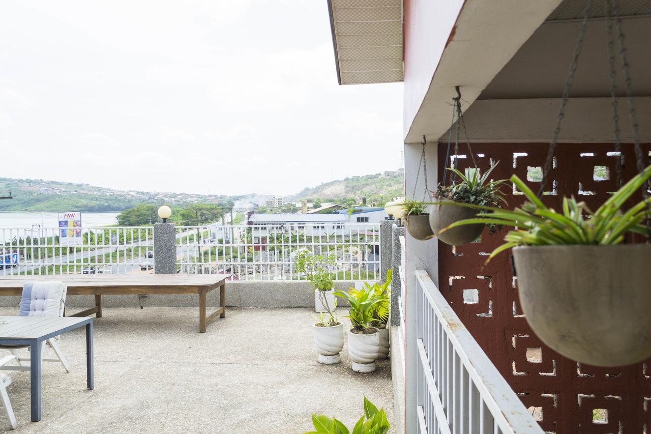 Cheers Guesthouse Botianaw Bagian luar foto