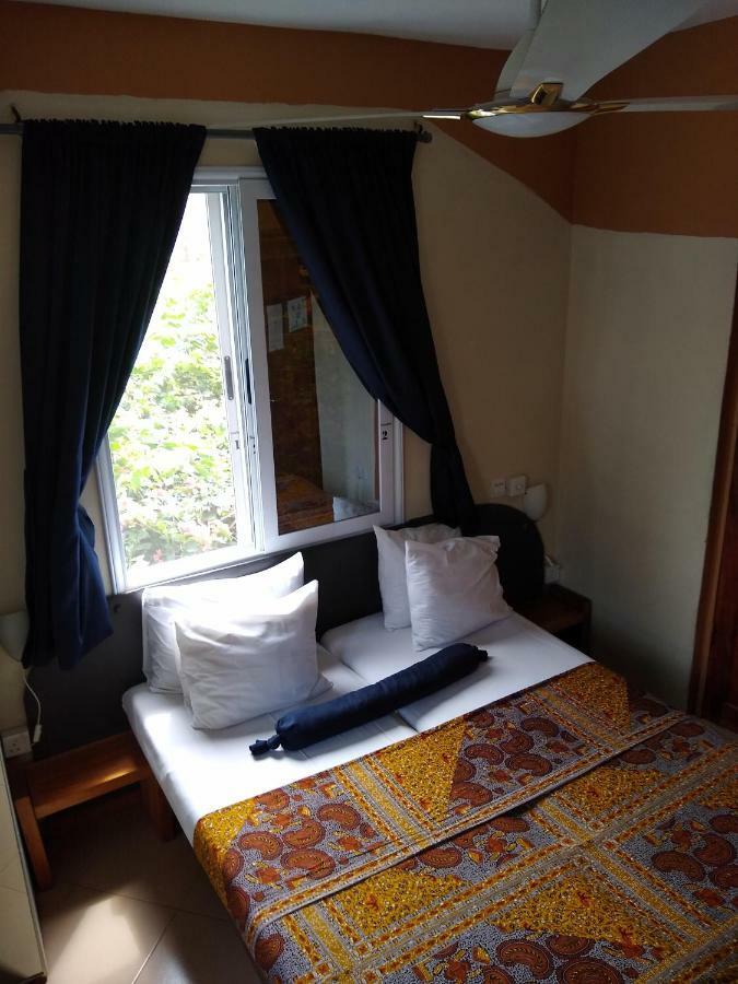 Cheers Guesthouse Botianaw Bagian luar foto