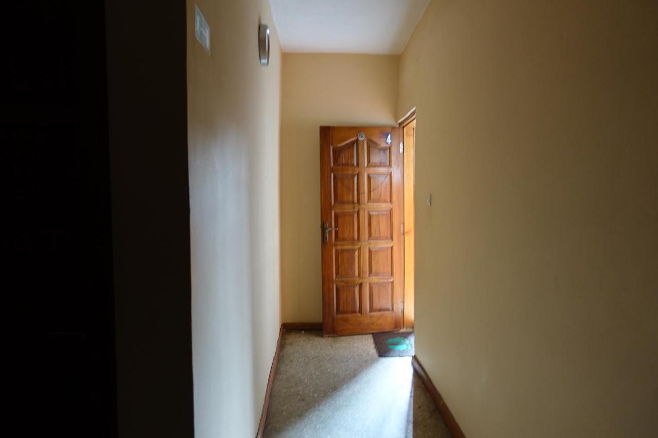 Cheers Guesthouse Botianaw Bagian luar foto