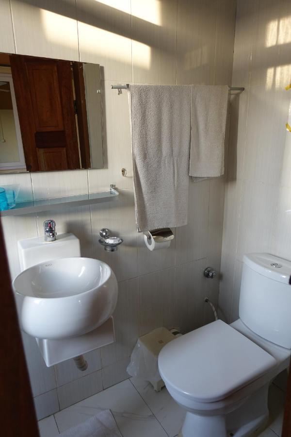 Cheers Guesthouse Botianaw Bagian luar foto